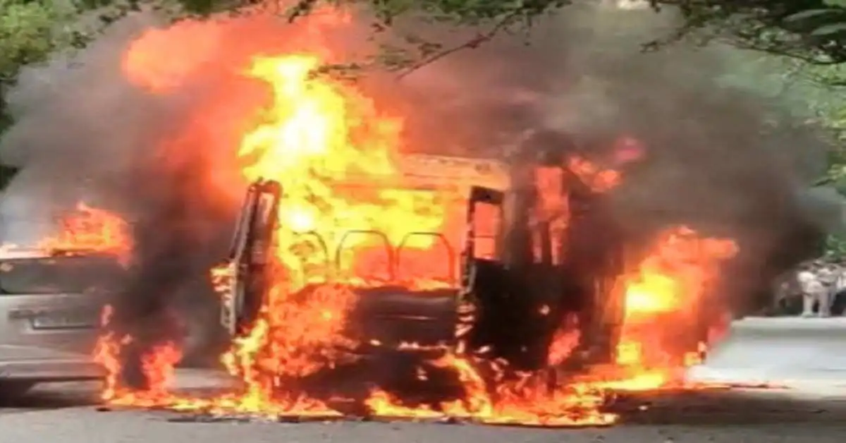 Mahipalpur bus tyre burst