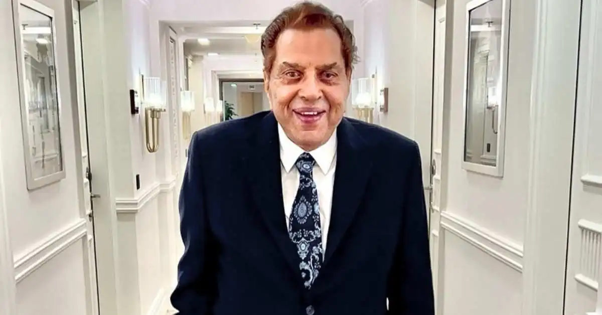 Dharmendra admitted to Hospital